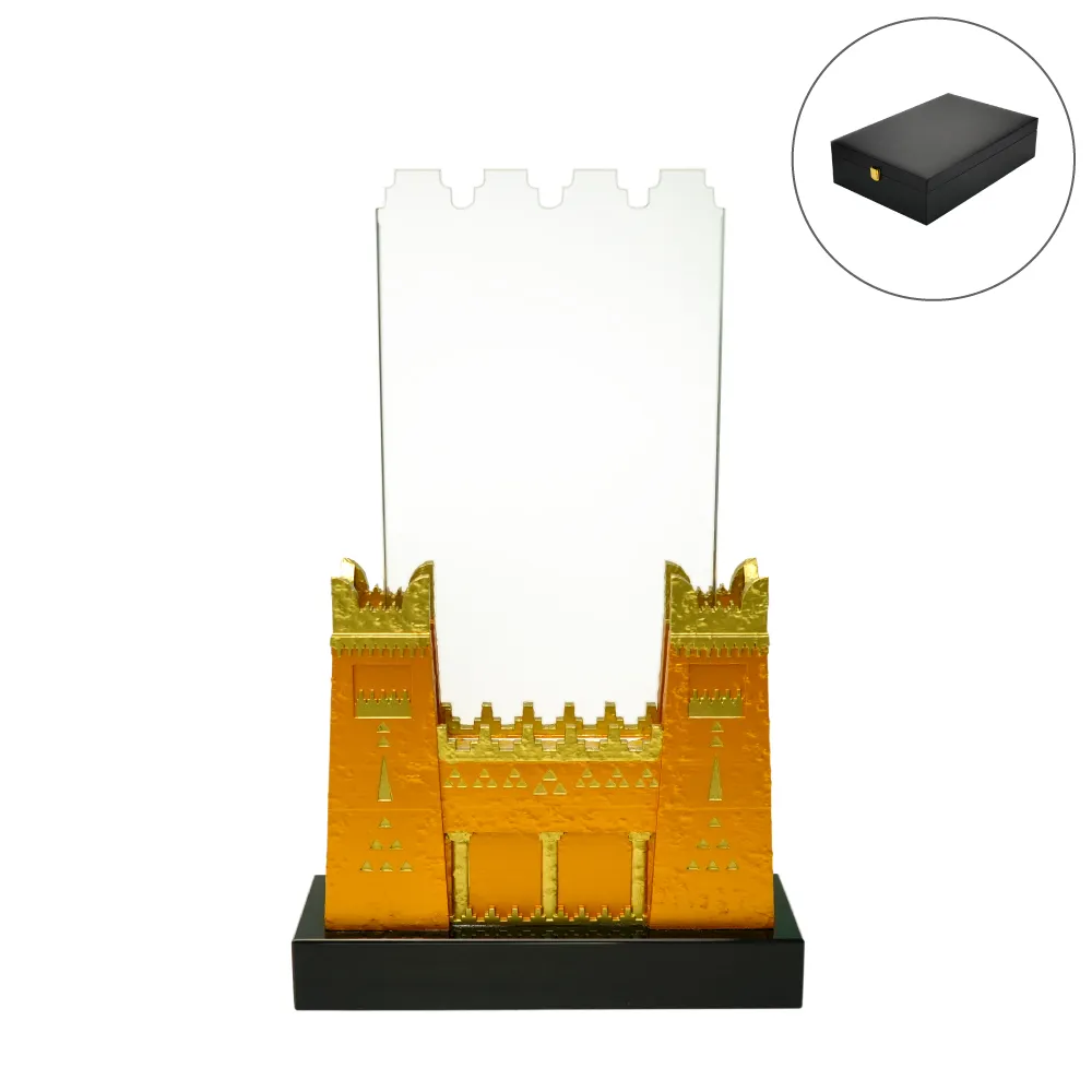 Castle Crystal Award